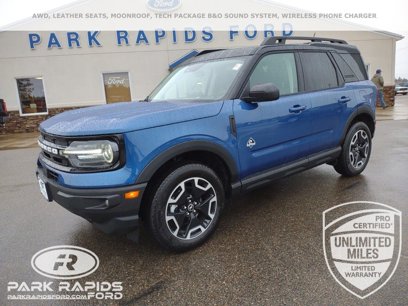 New 2024 Ford Bronco Sport Outer Banks w/ Tech Package