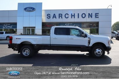 New 2025 Ford F350 XL w/ FX4 Off-Road Package