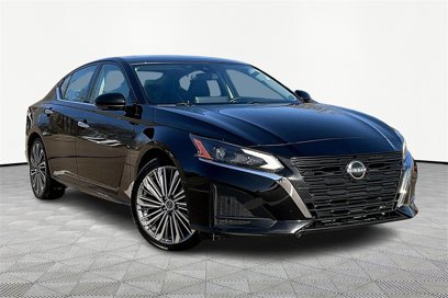 Used 2023 Nissan Altima 2.5 SL