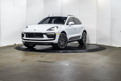 Certified 2022 Porsche Macan