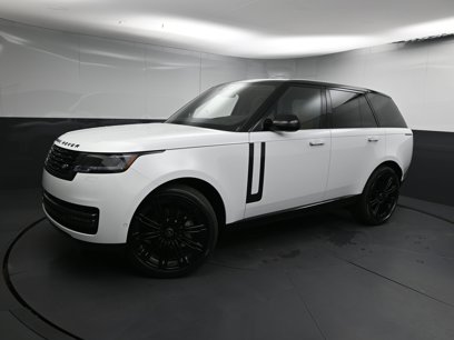 New 2025 Land Rover Range Rover SE