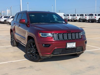 Used 2020 Jeep Grand Cherokee Altitude