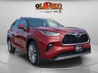 Used 2023 Toyota Highlander L