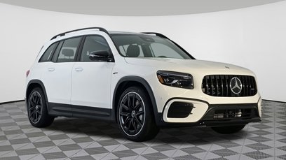 New 2025 Mercedes-Benz GLB 35 AMG 4MATIC