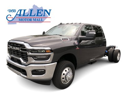 New 2025 RAM 3500 Tradesman