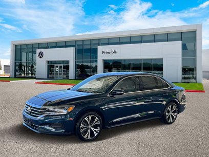 Used 2022 Volkswagen Passat 2.0T SE