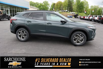 New 2025 Chevrolet Trax LT w/ Sunroof Package