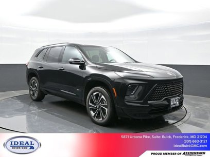 New 2025 Buick Enclave Sport Touring w/ Power Package