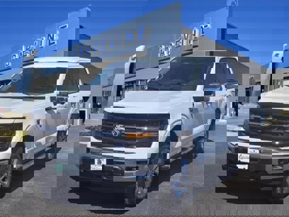 New 2024 Ford F150 XLT w/ Equipment Group 302A MID