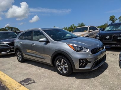 Certified 2022 Kia Niro LXS