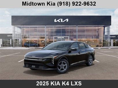 New 2025 Kia K4 LXS