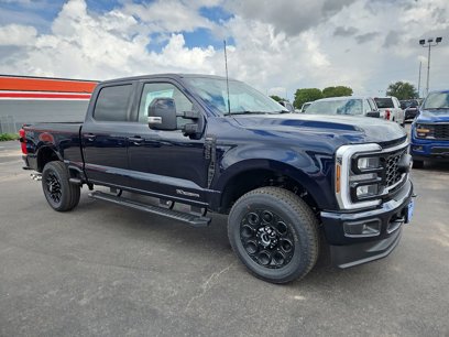 New 2025 Ford F350 Lariat w/ Black Appearance Package
