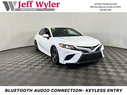 Used 2019 Toyota Camry SE