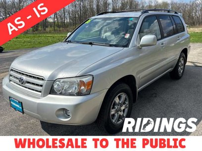 Used 2005 Toyota Highlander 4WD V6 w/ 3rd Row