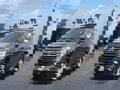 Certified 2020 Ford Expedition XLT w/ Equipment Group 202A
