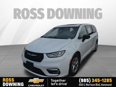 Used 2024 Chrysler Pacifica Limited