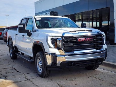 New 2025 GMC Sierra 2500 Pro w/ Convenience Package