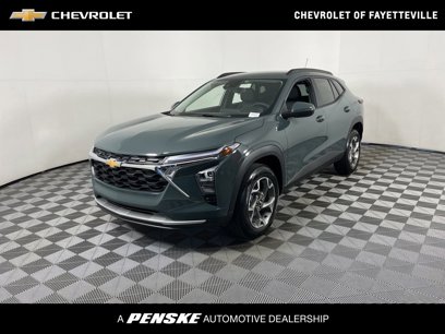 New 2025 Chevrolet Trax LT w/ Driver Confidence Package