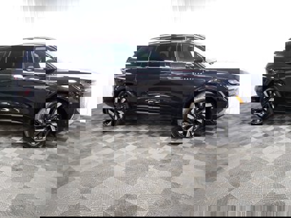 New 2024 Lincoln Nautilus Reserve w/ Jet Appearance Package (87T)