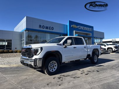 New 2025 GMC Sierra 3500 Pro w/ 1SA Pro Safety Plus Package