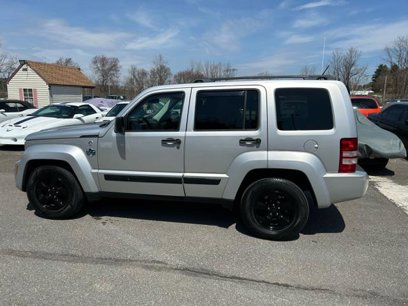 Used 2012 Jeep Liberty Arctic