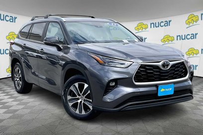 Certified 2023 Toyota Highlander XLE