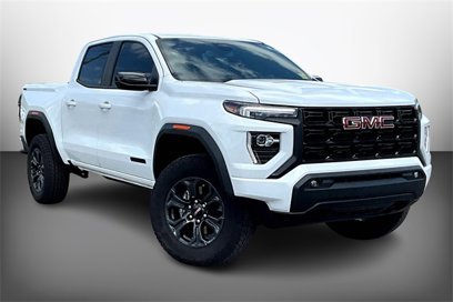 New 2025 GMC Canyon Elevation w/ Convenience Package