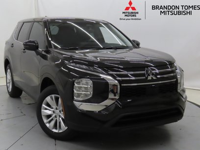 New 2025 Mitsubishi Outlander ES
