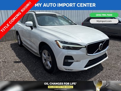 Used 2022 Volvo XC60 B5 Momentum