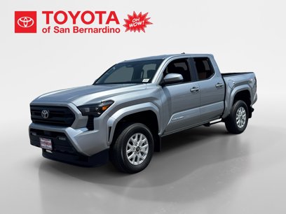 New 2025 Toyota Tacoma SR5