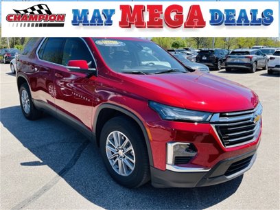 Used 2023 Chevrolet Traverse LT