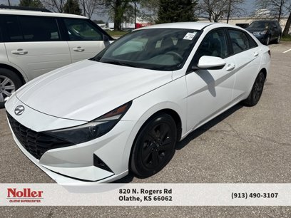 Used 2022 Hyundai Elantra SEL w/ Convenience Package