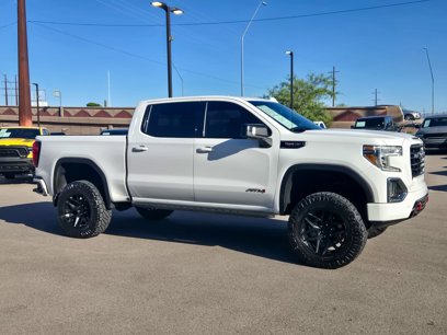 Used 2022 GMC Sierra 1500 AT4 w/ AT4 Premium Package