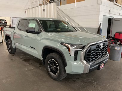 New 2025 Toyota Tundra SR5 w/ TRD Off-Road Premium Package