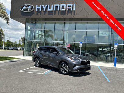 Used 2021 Toyota Highlander XLE