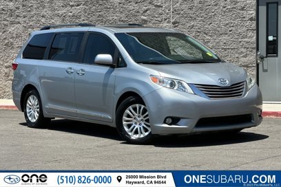 Used 2017 Toyota Sienna XLE w/ XLE Navigation Package