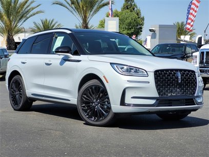 New 2025 Lincoln Corsair Reserve w/ Equipment Group 202A