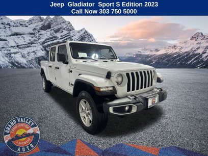 Used 2023 Jeep Gladiator Sport