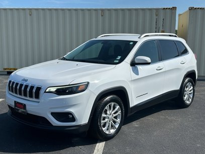 Used 2019 Jeep Cherokee Latitude w/ Popular Appearance Group