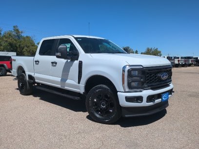 New 2025 Ford F250 4x4 Crew Cab Super Duty
