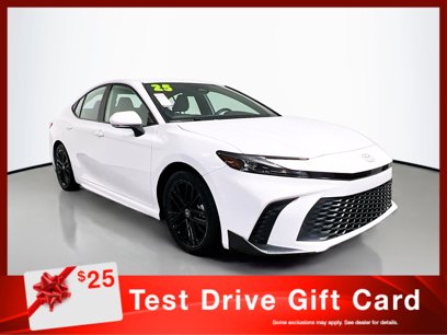 Used 2025 Toyota Camry SE