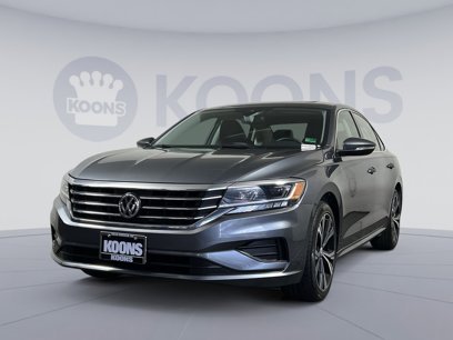 Used 2022 Volkswagen Passat 2.0T SE