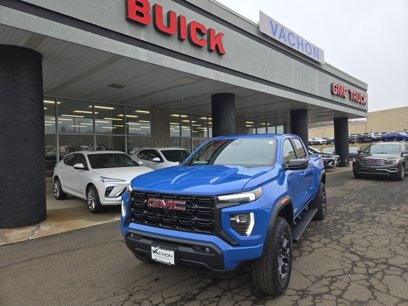 New 2025 GMC Canyon Elevation w/ Convenience Package
