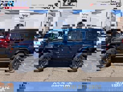 New 2025 Jeep Wrangler Unlimited Rubicon