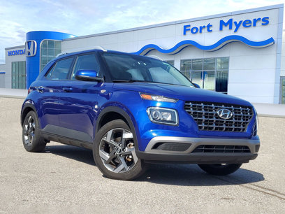 Used 2024 Hyundai Venue SEL