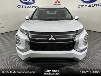 New 2025 Mitsubishi Outlander ES
