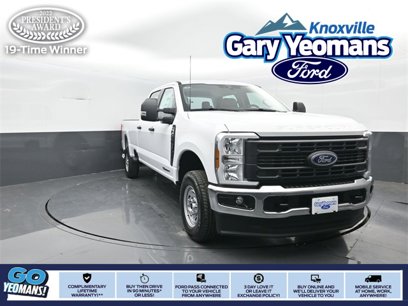 New 2025 Ford F250 XL w/ XL Chrome Package