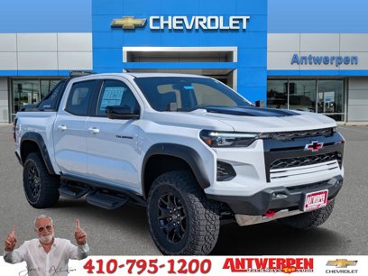 New 2025 Chevrolet Colorado ZR2 w/ Midnight Edition