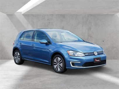 Used 2016 Volkswagen e-Golf SE w/ DC Fast Charging Package
