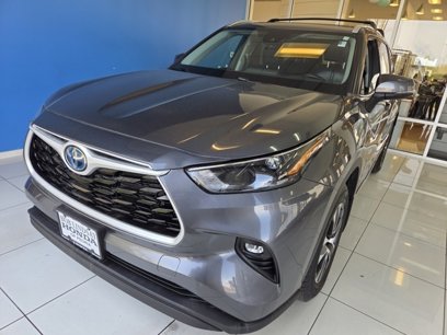 Used 2022 Toyota Highlander XLE